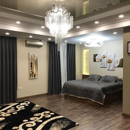 Green City Apartment 1 Tashkent Esterno foto