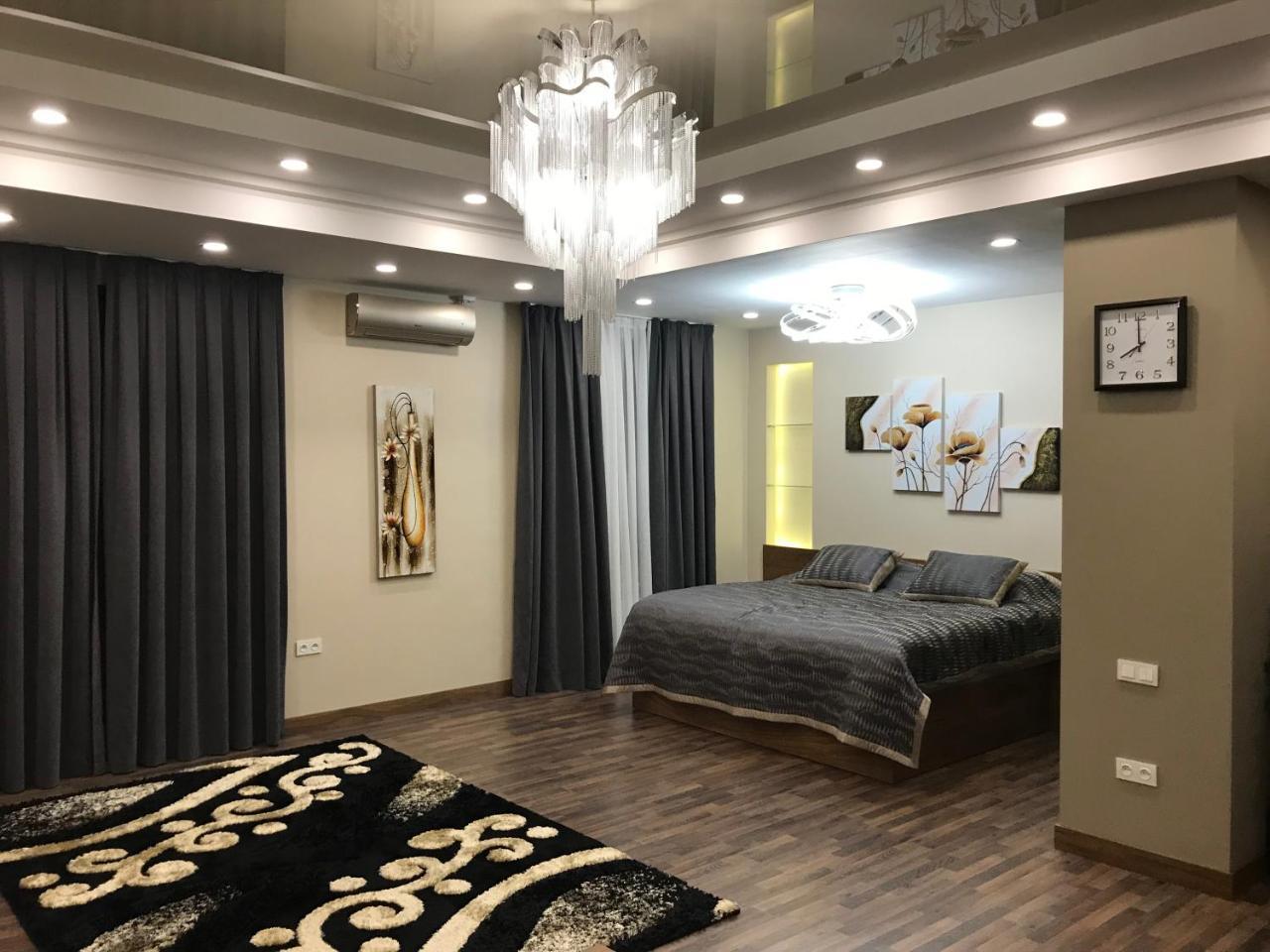 Green City Apartment 1 Tashkent Esterno foto